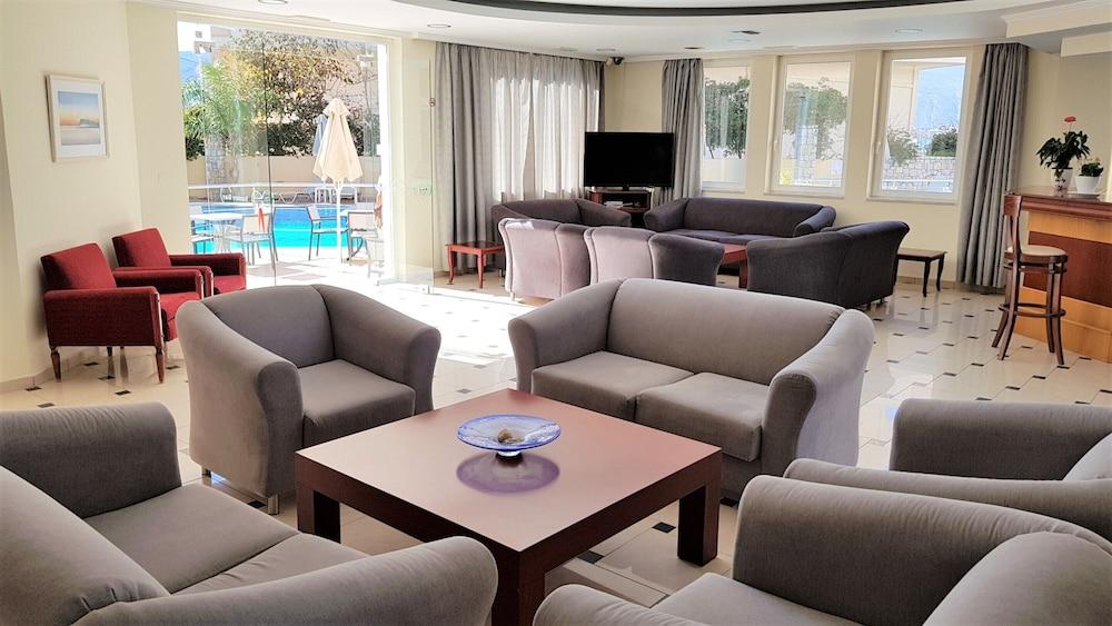 קיסאמוס Sunny Bay Hotel מראה חיצוני תמונה